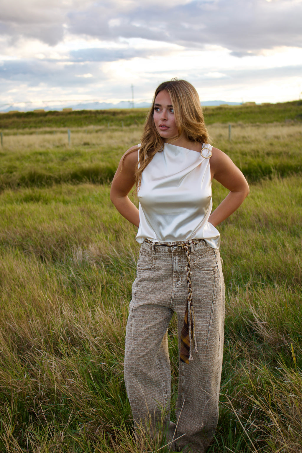 Rattlesnake Belted Jeans